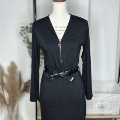 Robe Noire Zipée avec Ceinture Noeud